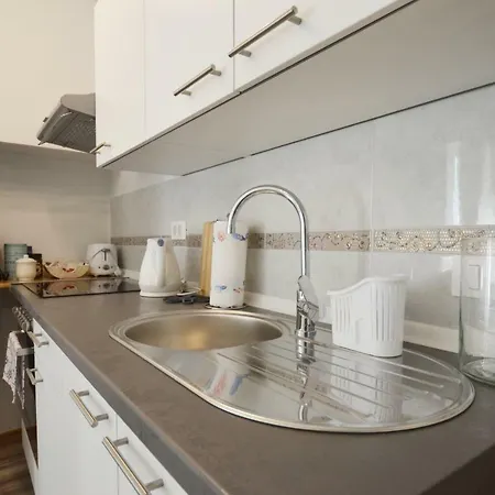Apartment Ana Carera